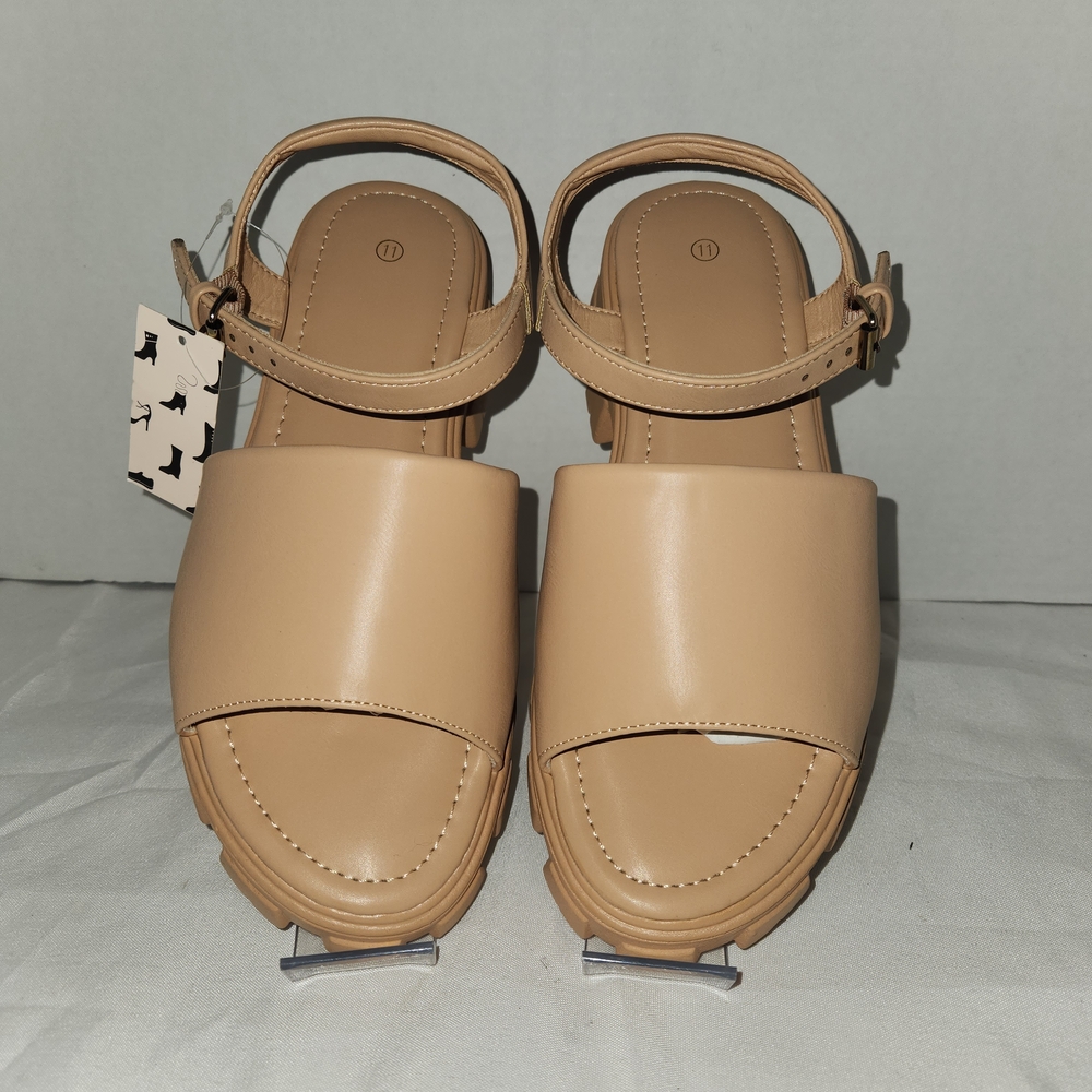 Elegant Tan Women's Sandals